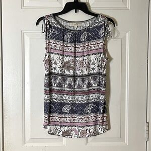 - Loft sleeveless‎ pattern top size X Small